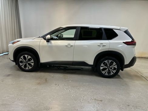 Certified 2023 Nissan Rogue SV image 8
