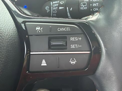 Used 2024 Honda HR-V Sport image 16