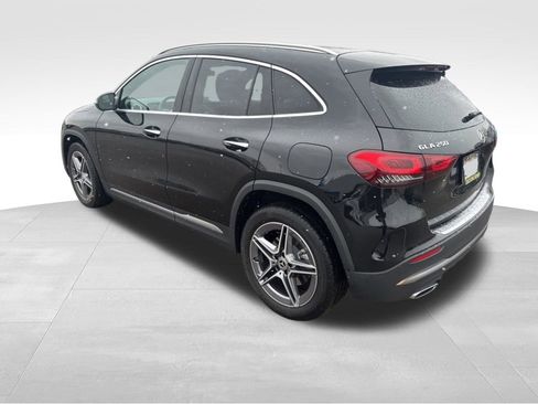 Used 2023 Mercedes-Benz GLA 250 4MATIC image 5
