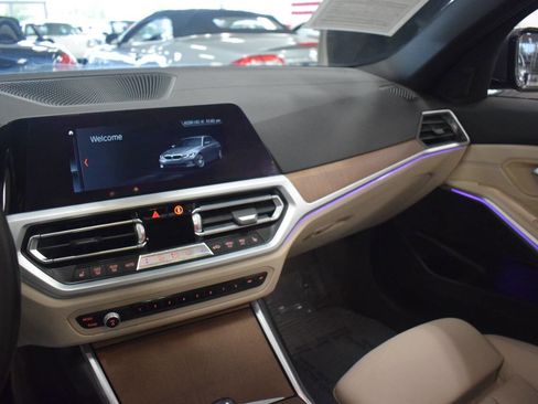 Used 2020 BMW 330i Sedan w/ M Sport Package image 37