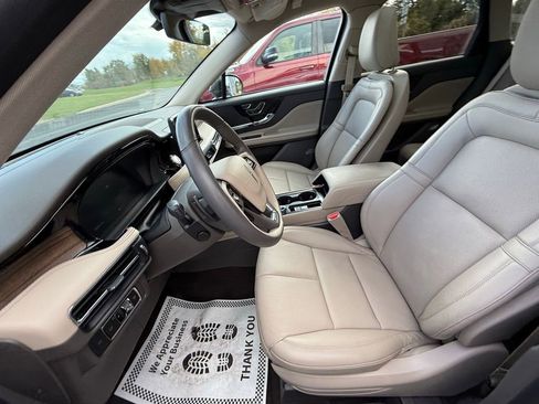 Used 2022 Lincoln Corsair Reserve w/ Equipment Group 201A image 20