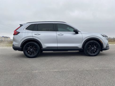 Certified 2025 Honda CR-V Sport-L image 6