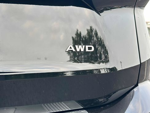 New 2026 Nissan Rogue SV w/ Cold Weather Package AWD/4WD image 13
