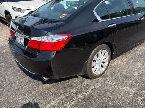 Used 2015 Honda Accord EX image 12