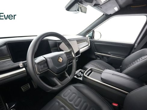 Used 2024 Rivian R1T Adventure image 23