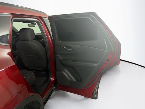 Used 2019 Chevrolet Blazer LT FWD image 30