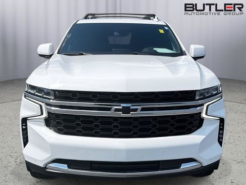 Used 2023 Chevrolet Suburban LS w/ Max Trailering Package AWD/4WD image 9