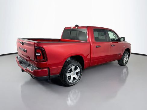 New 2026 RAM 1500 Express AWD/4WD image 7