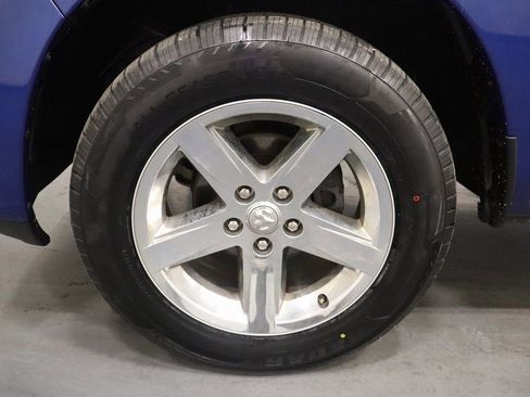 Used 2017 RAM 1500 Express image 22