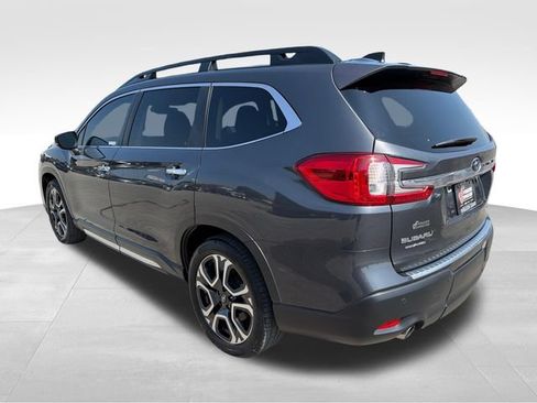 Used 2024 Subaru Ascent Touring AWD/4WD image 5
