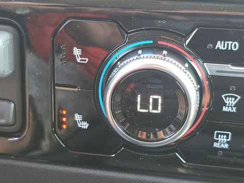 New 2026 GMC Sierra 2500 SLE image 35