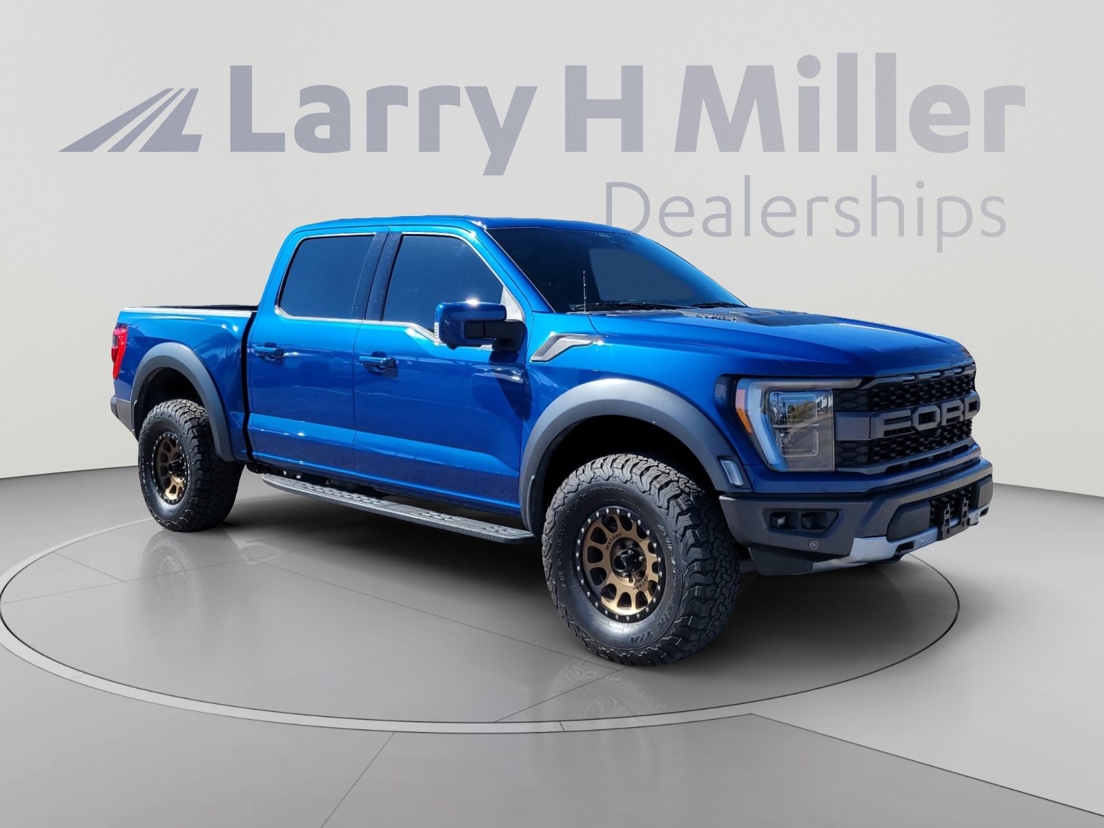 Used 2022 Ford F150 Raptor w/ Equipment Group 801A High AWD/4WD image 7
