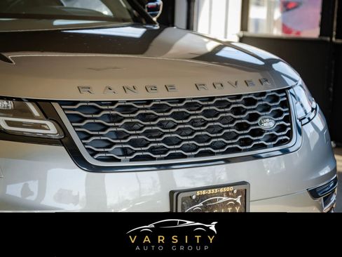 Used 2022 Land Rover Range Rover Velar R-Dynamic S image 32