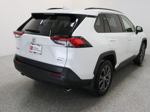 Certified 2025 Toyota RAV4 XLE Premium AWD/4WD image 7
