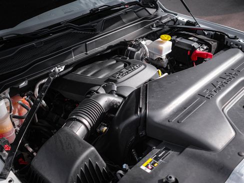 Used 2024 RAM 2500 Big Horn image 34