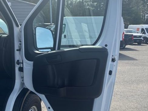 Used 2023 RAM ProMaster 3500 w/ Convenience Group FWD image 17