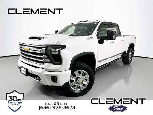Used 2024 Chevrolet Silverado 2500 High Country w/ High Country Premium Package AWD/4WD image 1