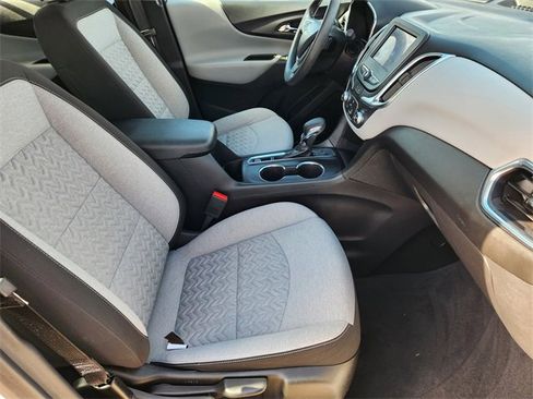 Used 2024 Chevrolet Equinox LS image 14