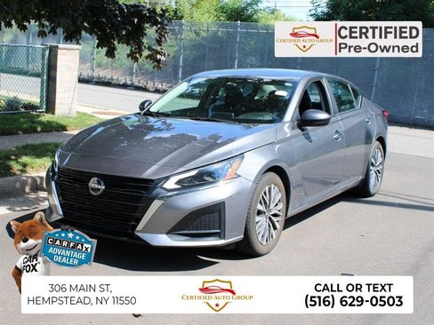 Used 2024 Nissan Altima 2.5 SV FWD image 1