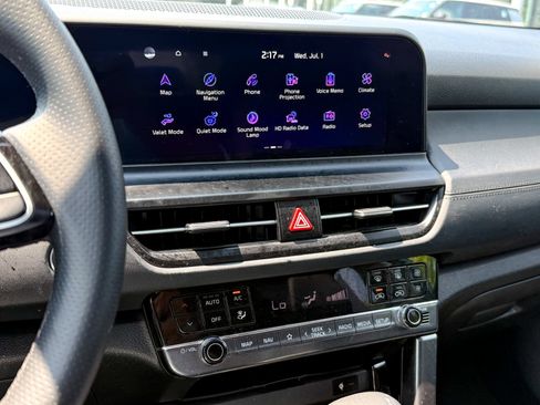 Certified 2024 Kia Seltos SX w/ SX Sunroof Package AWD/4WD image 19