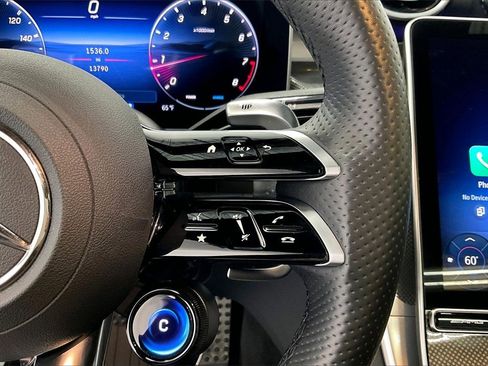 Used 2025 Mercedes-Benz GLC 43 AMG 4MATIC image 24