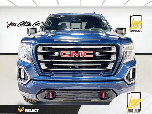 Used 2019 GMC Sierra 1500 AT4 w/ AT4 Premium Package AWD/4WD image 2