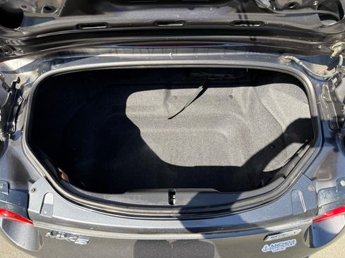 Used 2016 MAZDA MX-5 Miata Grand Touring RWD image 12