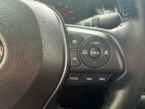 Certified 2023 Toyota Corolla SE AWD/4WD image 22