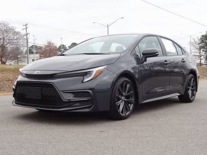Used 2025 Toyota Corolla SE