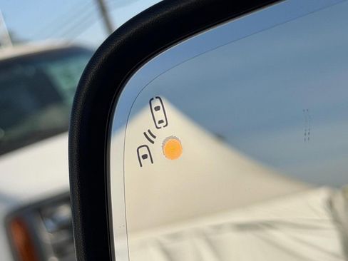 Used 2018 Ford Explorer Limited w/ Ford Safe & Smart Package image 47