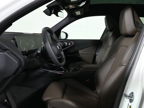 New 2026 BMW X3 xDrive30 w/ Convenience Package image 3