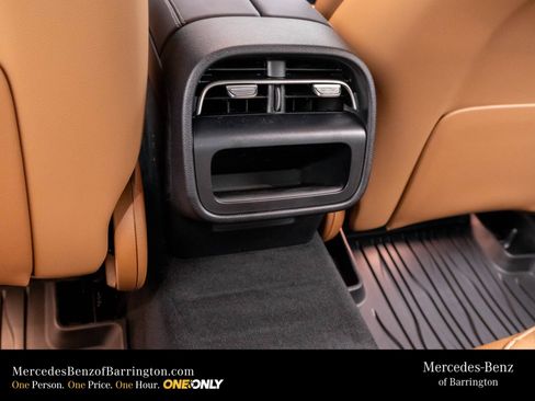 New 2026 Mercedes-Benz E 350 4MATIC Sedan image 22