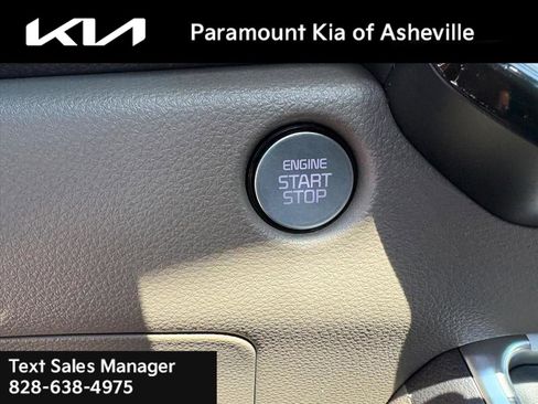 New 2026 Kia Carnival SX image 16