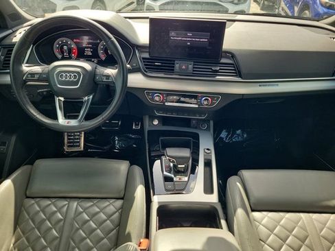 Used 2021 Audi SQ5 Premium Plus w/ Premium Plus Package AWD/4WD image 2