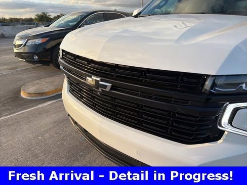 Used 2023 Chevrolet Tahoe RST w/ Luxury Package image 2