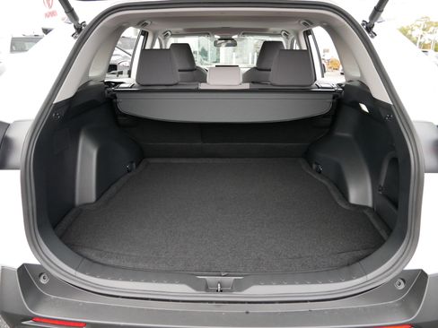 Certified 2025 Toyota RAV4 XLE w/ Convenience Package image 18