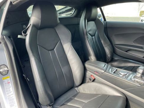 Used 2017 Audi R8 V10 image 29