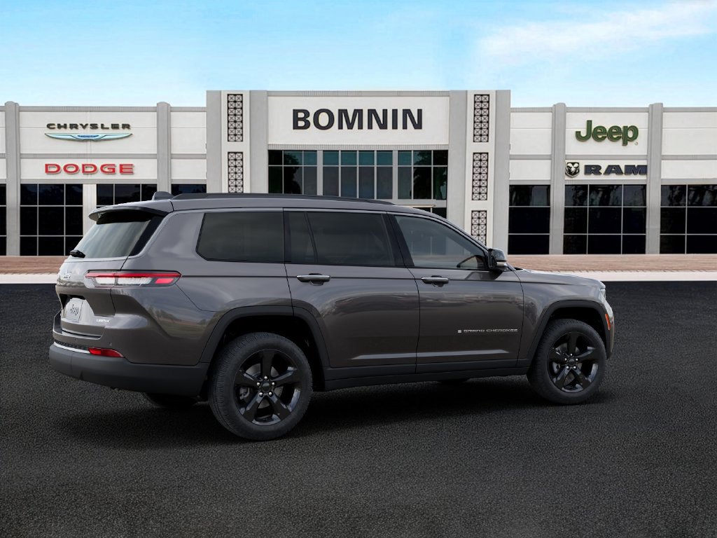 New 2026 Jeep Grand Cherokee L Limited w/ Limited Altitude Package AWD/4WD image 4