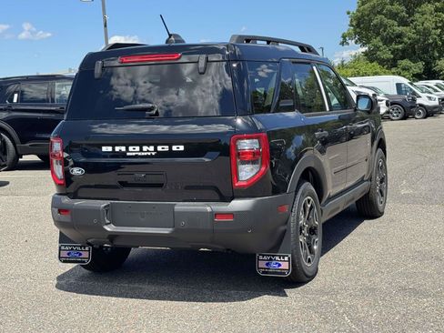 New 2026 Ford Bronco Sport Outer Banks w/ Outer Banks Tech Package+ AWD/4WD image 4