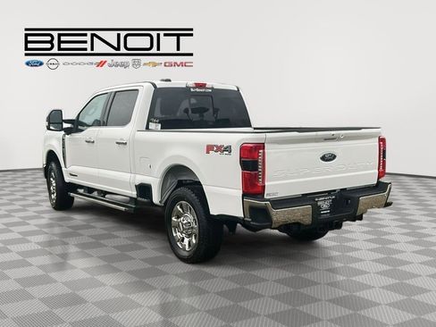 New 2025 Ford F350 King Ranch w/ Tremor Off-Road Package image 7