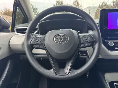 Used 2026 Toyota Corolla LE image 18