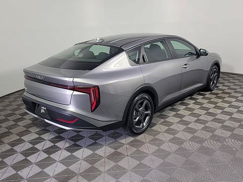 Certified 2025 Kia K4 FWD image 4