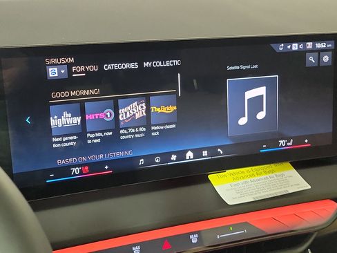 Certified 2025 BMW X3 xDrive30i w/ Premium Package image 17