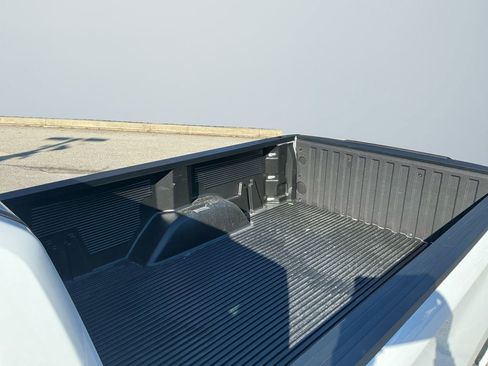 Used 2024 Chevrolet Silverado 1500 W/T w/ WT Fleet Convenience Package image 17