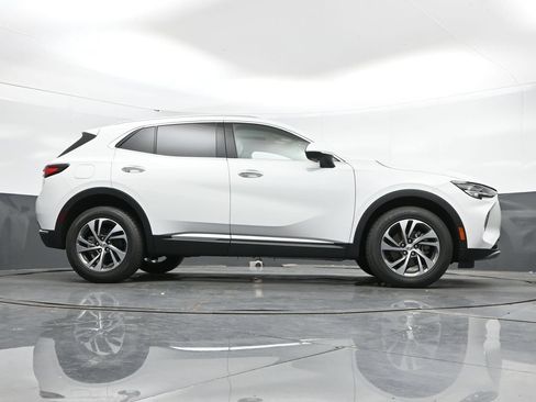 Used 2022 Buick Envision Essence w/ Technology Package I AWD/4WD image 45