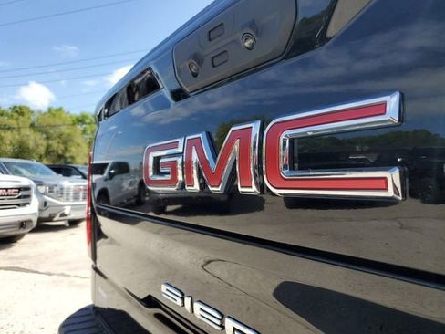 New 2026 GMC Sierra 1500 AT4 w/ AT4 Premium Package image 7