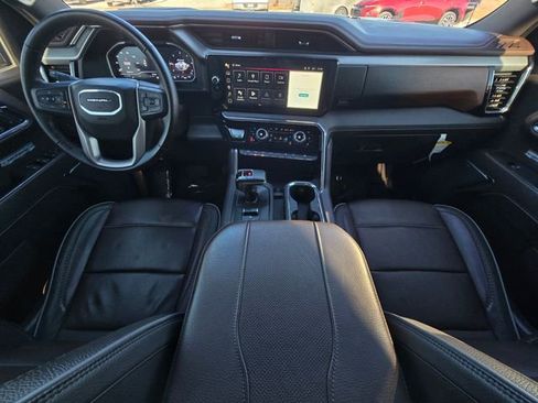 Used 2024 GMC Sierra 1500 Denali w/ Denali Reserve Package image 29