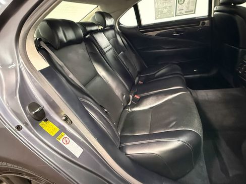 Used 2014 Lexus LS 600h L image 14