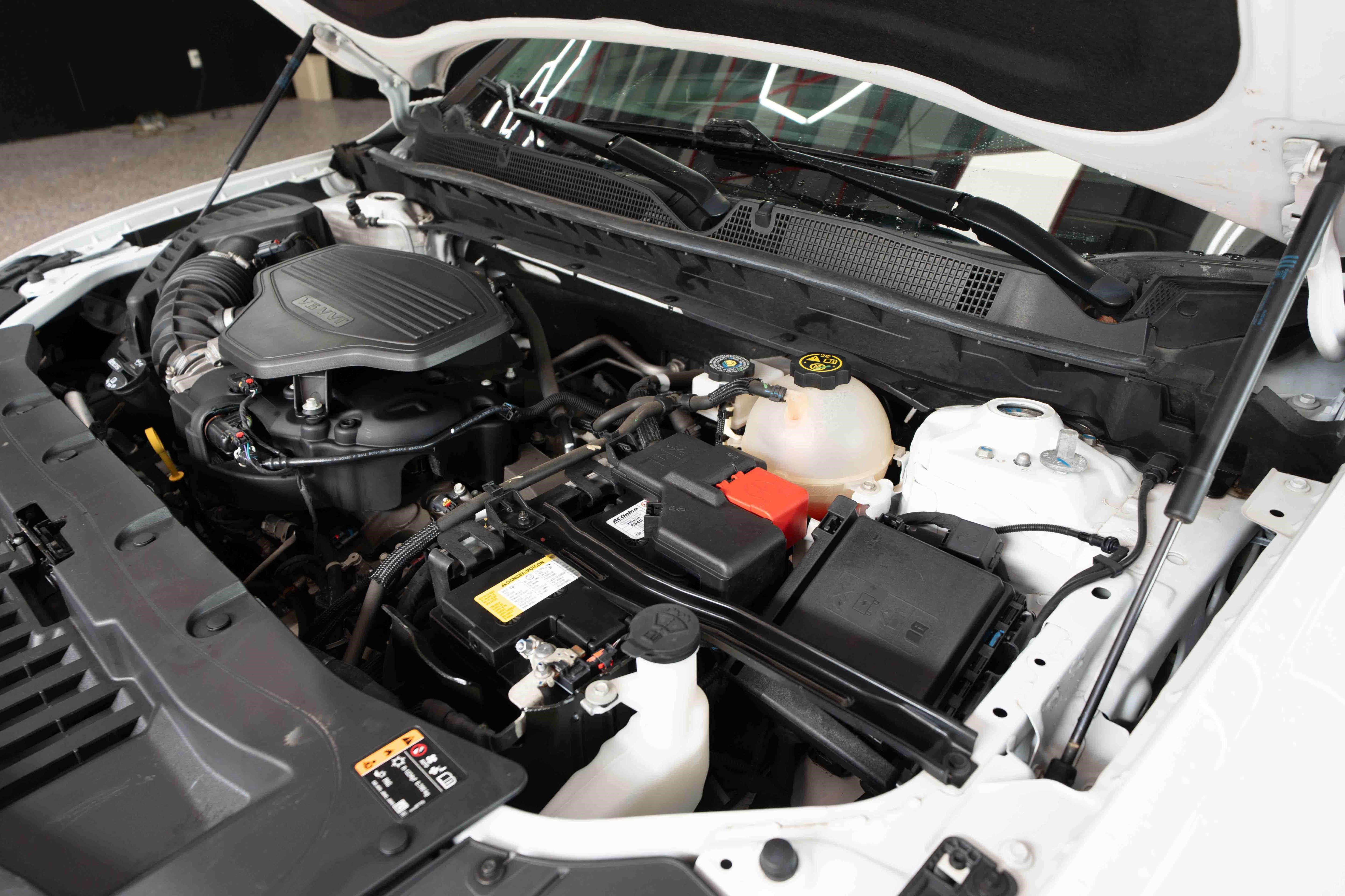 Used 2023 Chevrolet Blazer LT AWD/4WD image 34