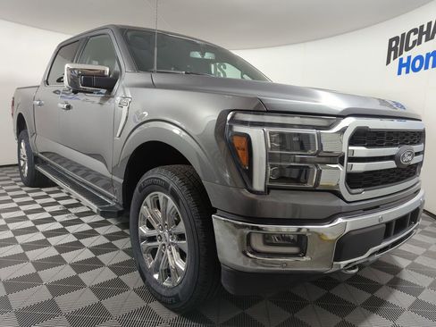 Used 2024 Ford F150 Lariat w/ FX4 Off-Road Package image 6